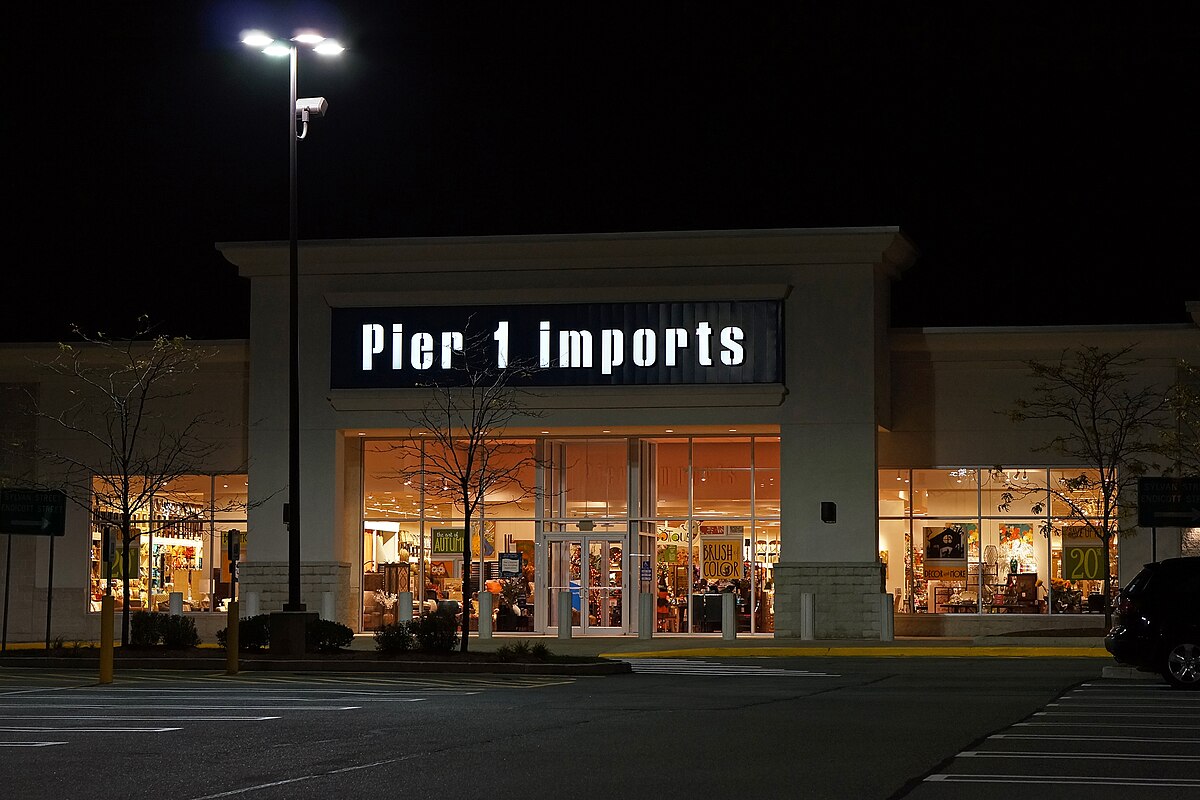 pier 1 imports laredo texas