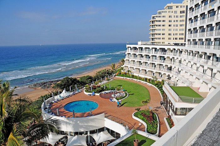 places to stay in umhlanga