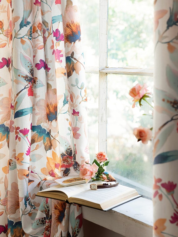 printed curtains for bedroom