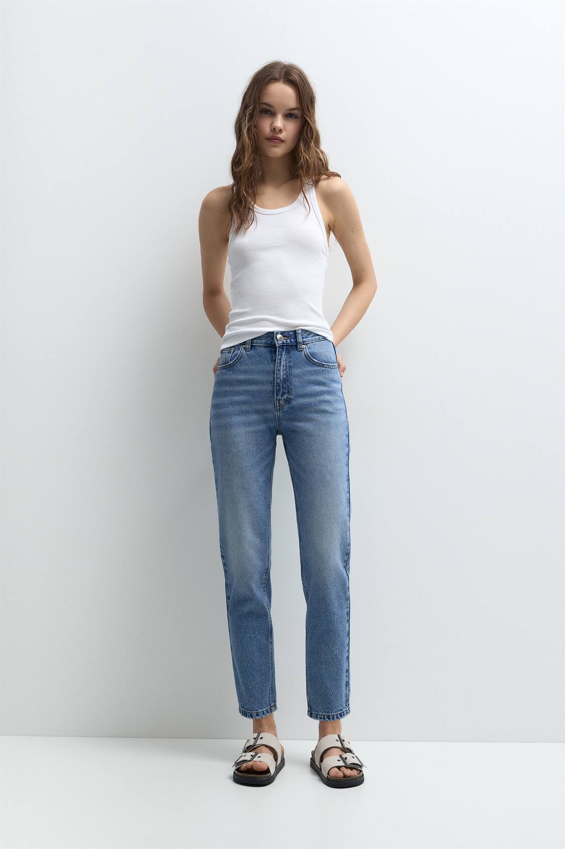 pull and bear high waisted jeans