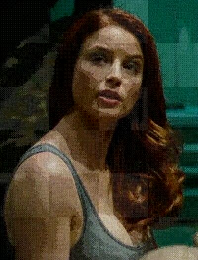 rachel nichols boobs