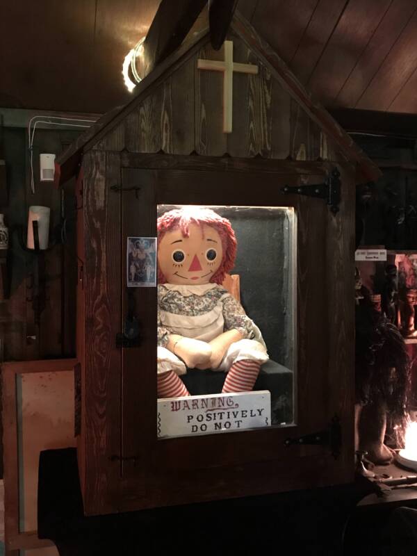 real annabelle doll pic