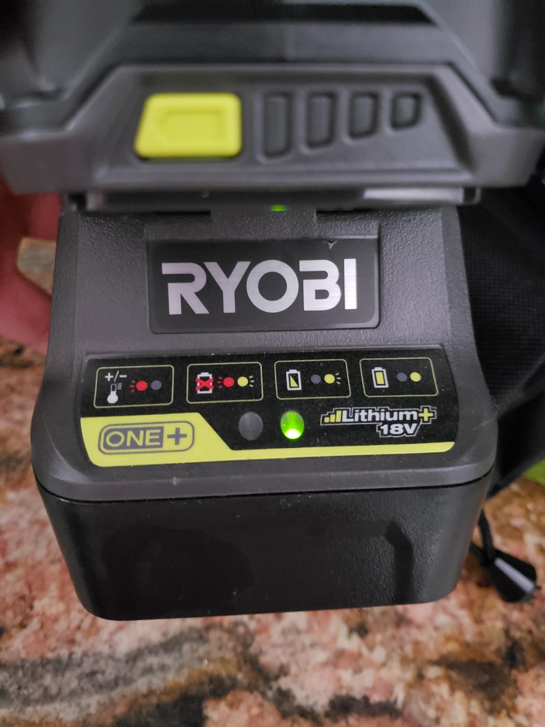 ryobi 18v charger blinking red