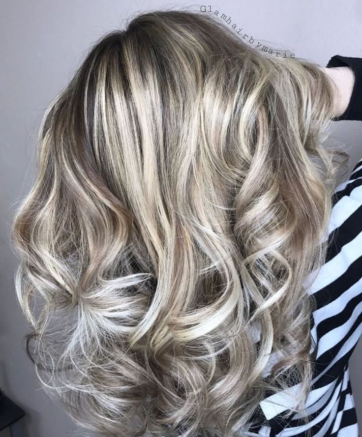 silver blonde hair highlights