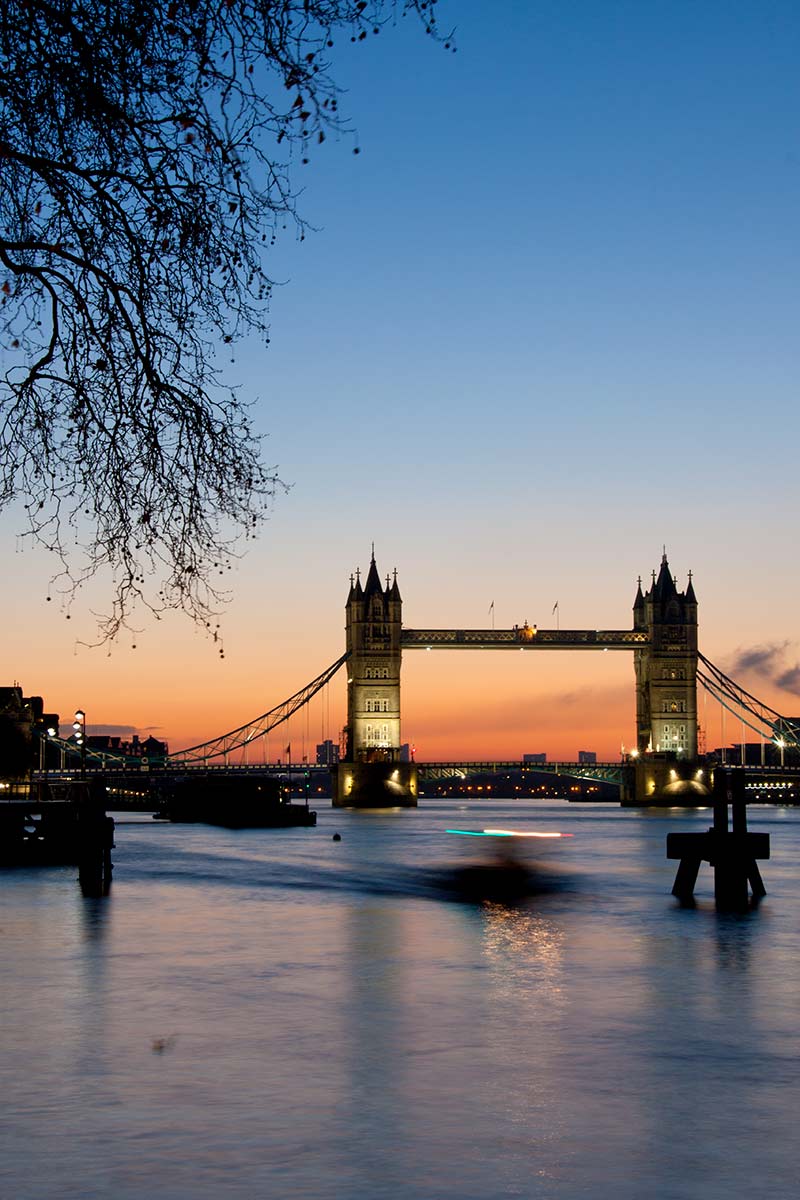 sunset time in london