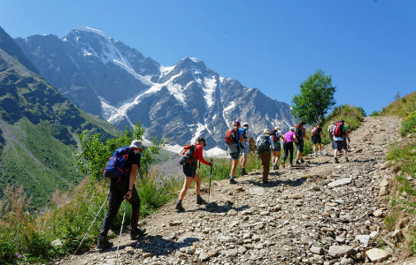 take a hike перевод