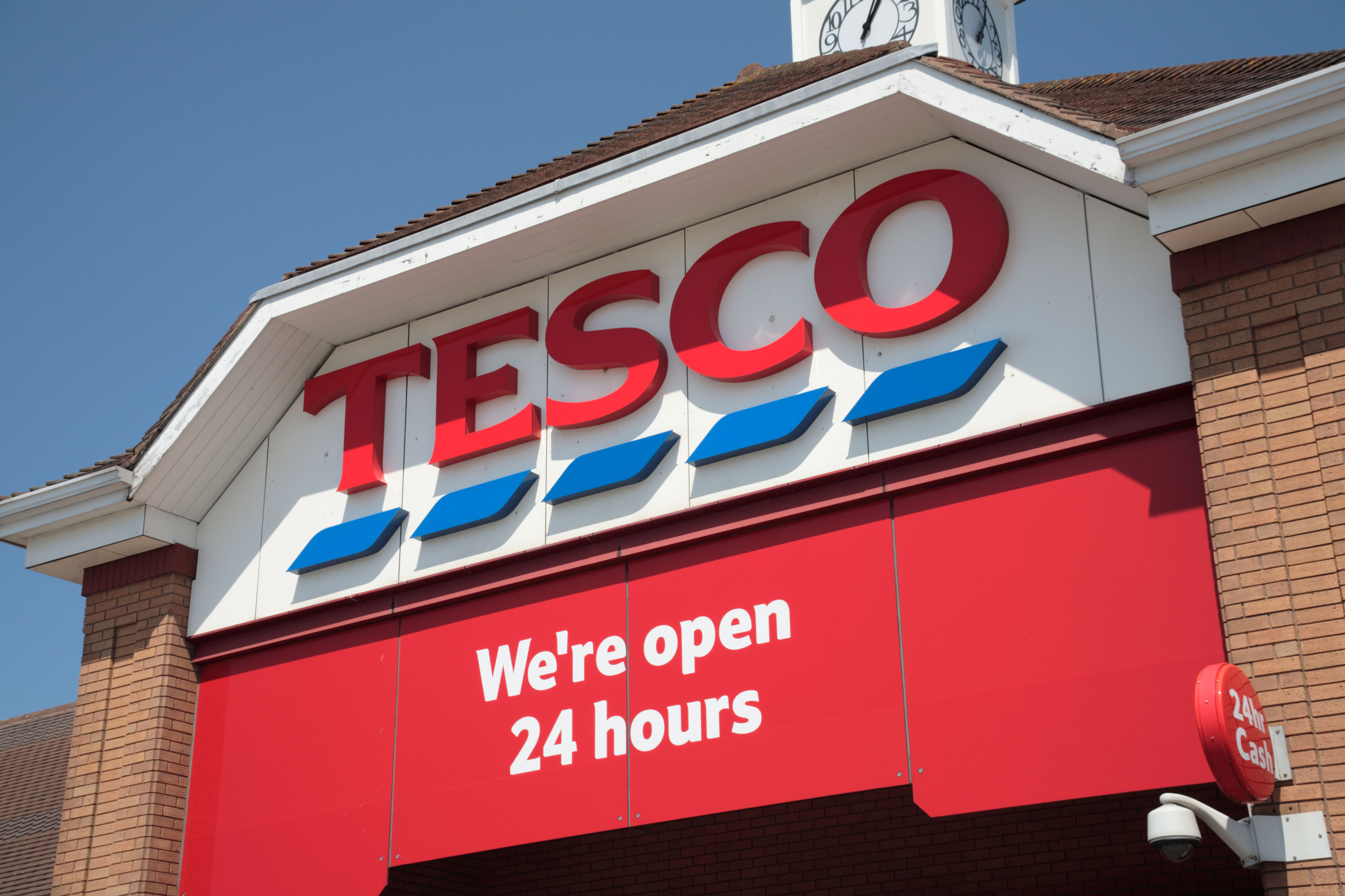 tescos opening times sunday