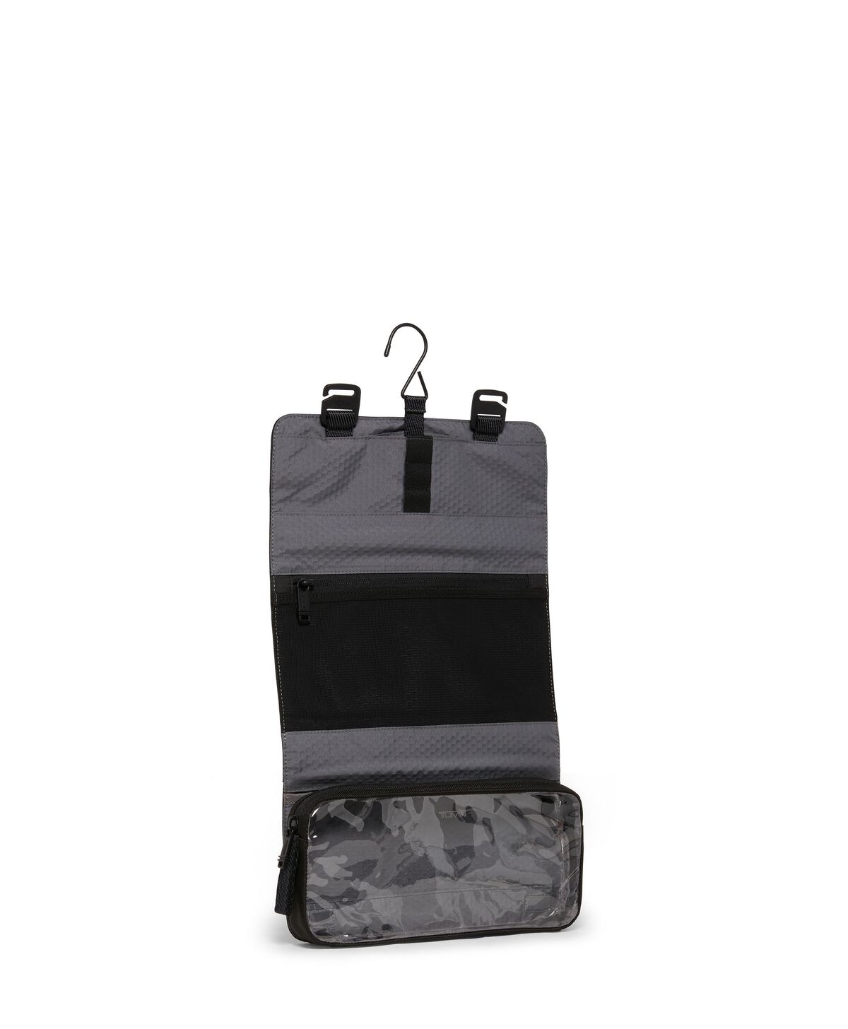 tumi toiletry bag