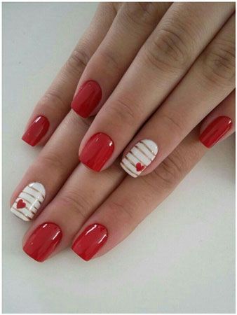 uñas rojas decoradas