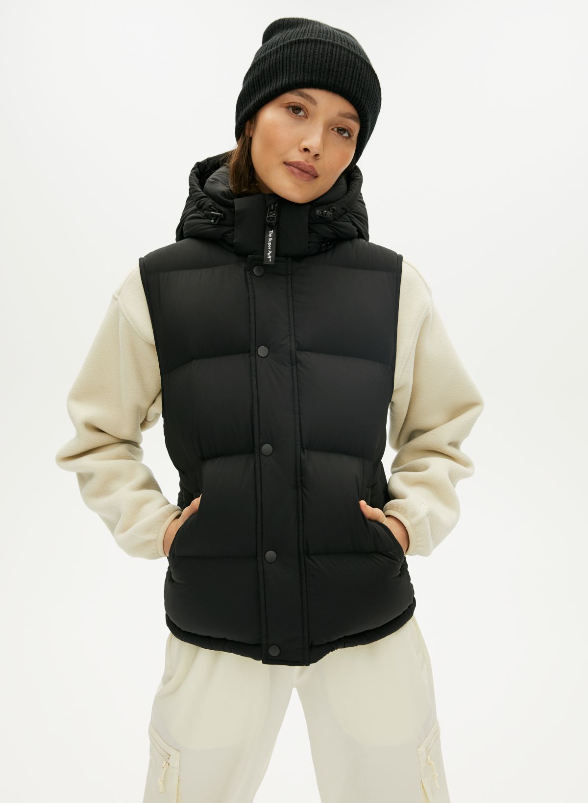 vest aritzia