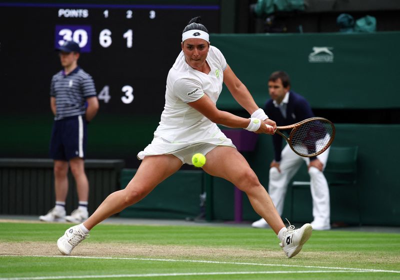 vondrousova nude