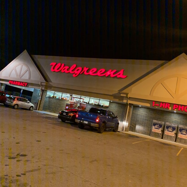 walgreens at 31st and garnett