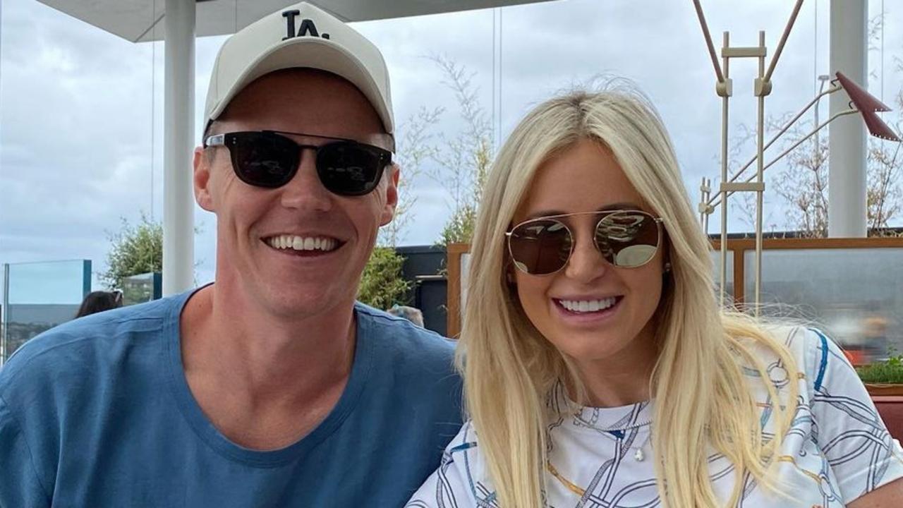 why is roxy jacenko moving to singapore