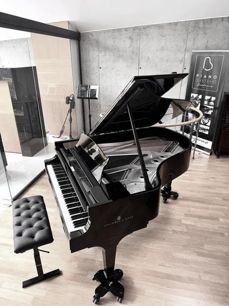 Fortepiany Steinway & Sons
