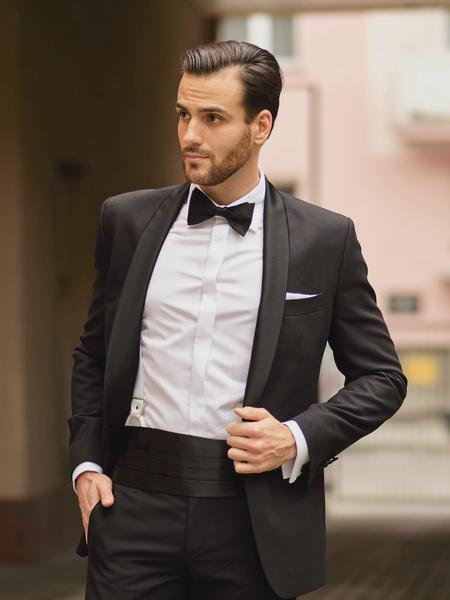 Smoking black tie
