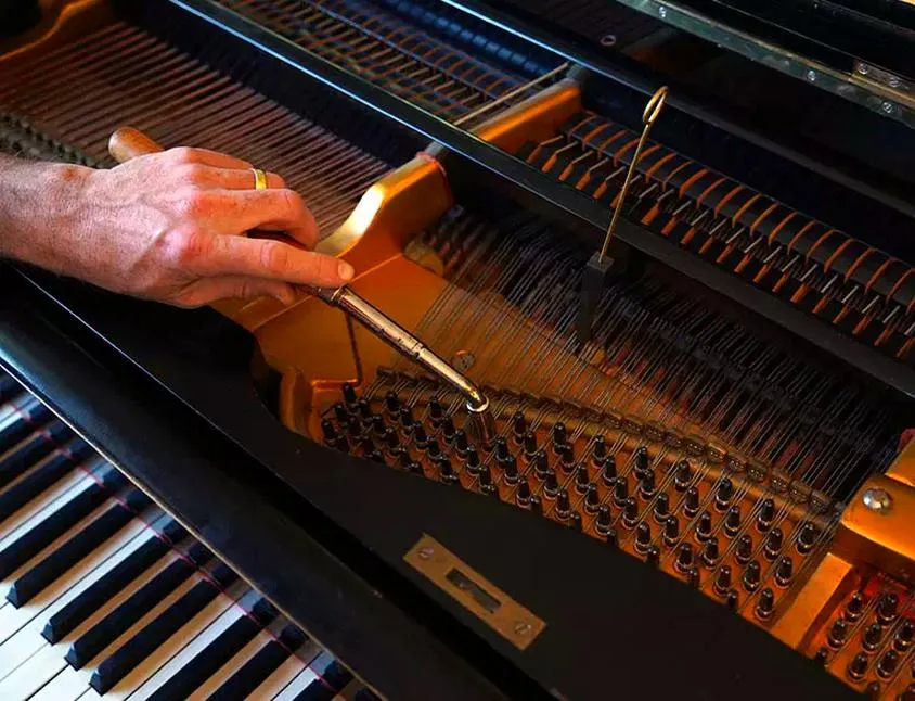 Strojenie pianina